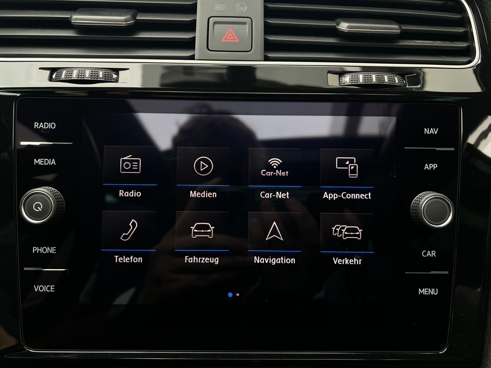 Fahrzeugabbildung Volkswagen Golf VII Variant Join 1.5 TSI ACT BlueMotion *Pa