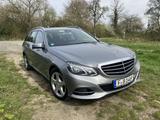Mercedes-Benz E 220 CDI T AVANTGARDE 