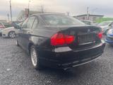 BMW 320 Baureihe 3 Lim. 320i - BMW 320