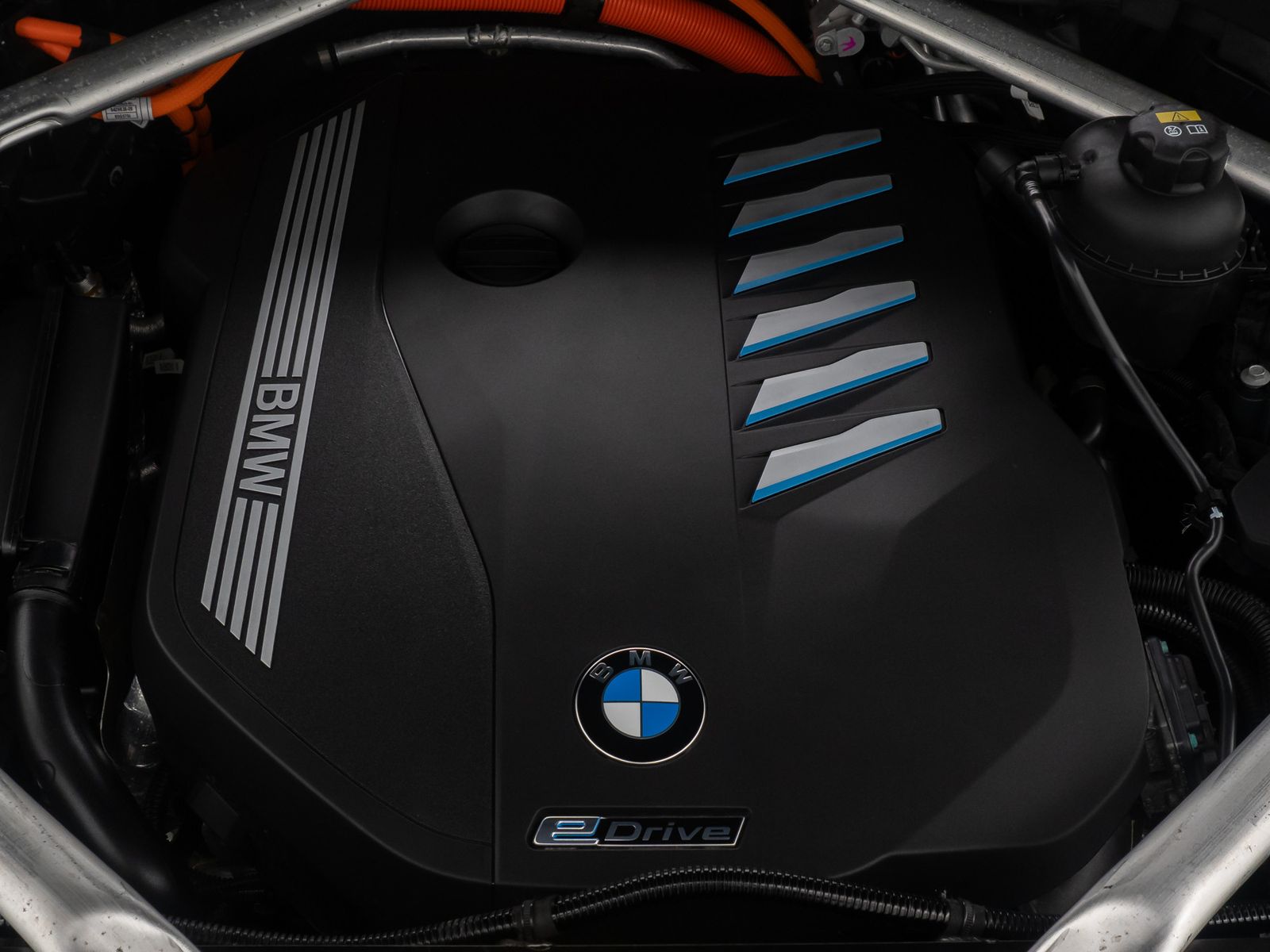 Fahrzeugabbildung BMW X5 xD45e M Sport Laser 360° DAB HUD H/K Panorama