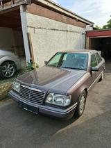 Mercedes-Benz 220 - Mercedes-Benz 220 in Essen