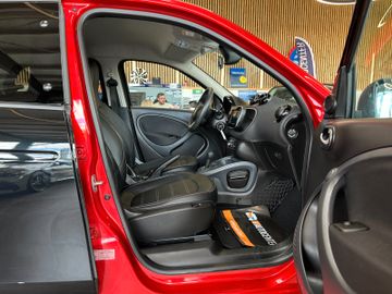Smart ForFour *SitzH*Navi*PDC*Rückfahrkamera*