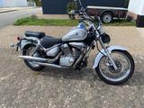 Suzuki Intruder VL 125 - SUZUKI VL 125 INTRUDER