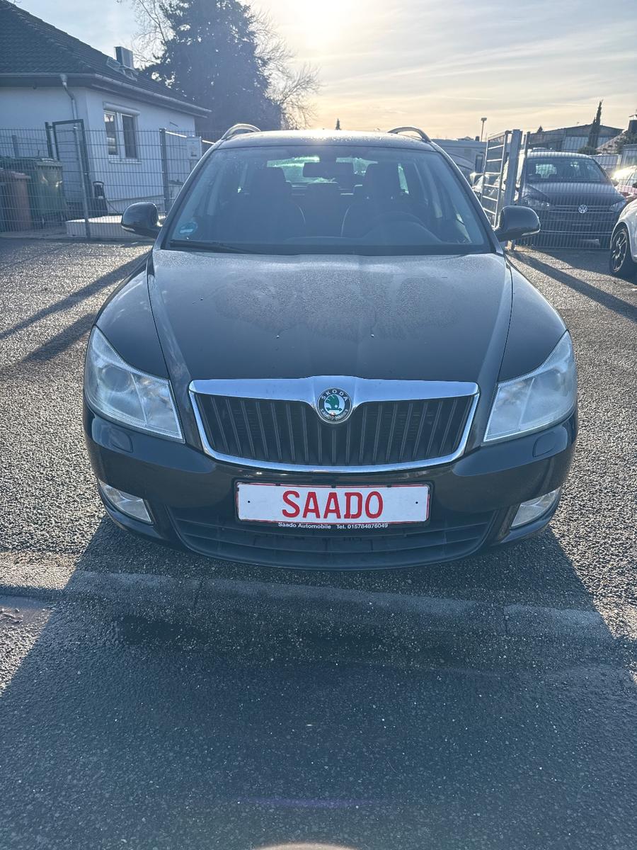 Skoda Octavia 2.0 TDI DSG Elegance Combi
