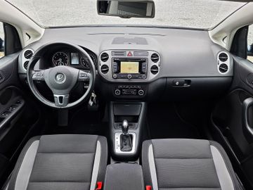 Volkswagen Golf Plus - 9