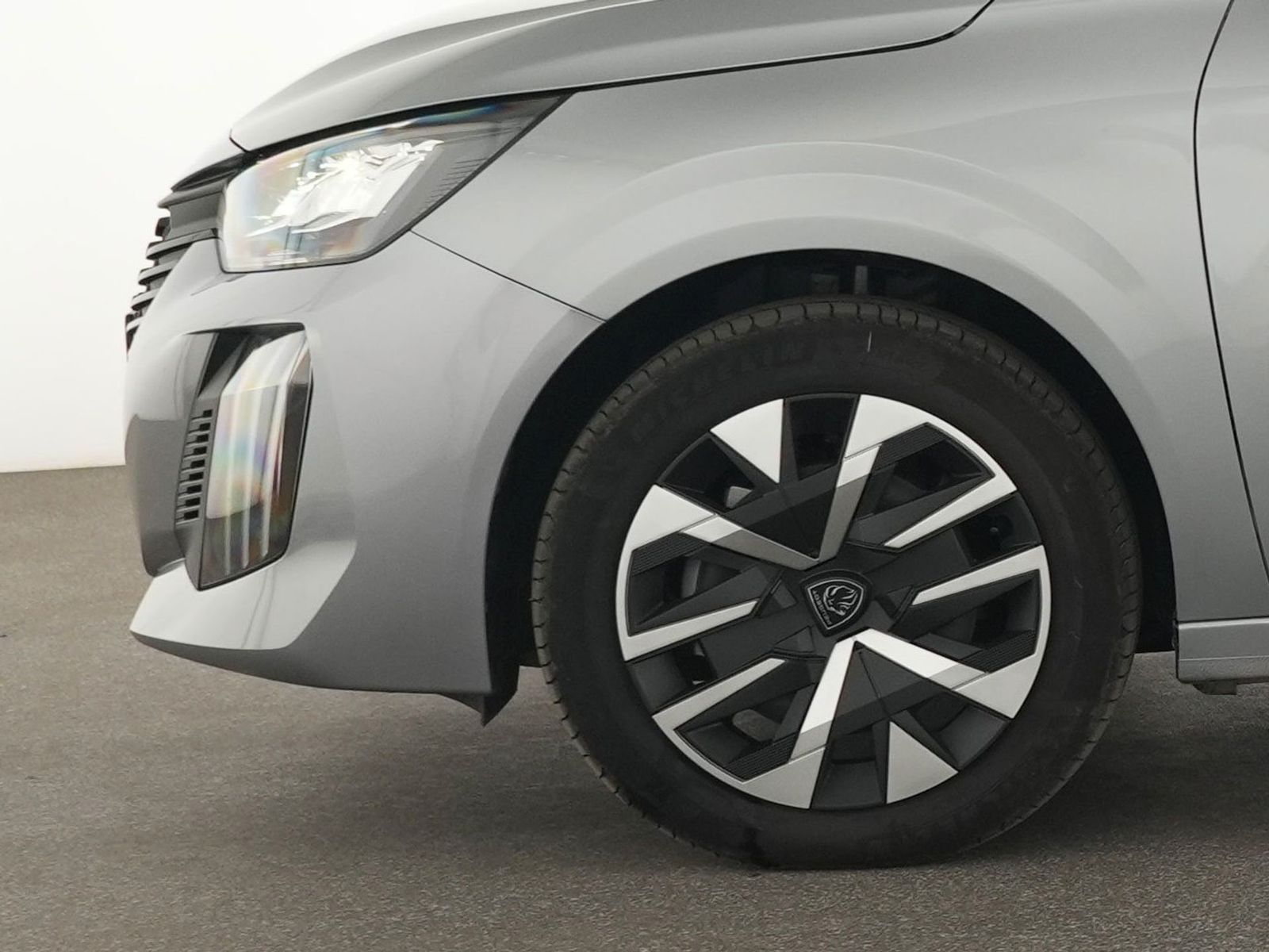 Peugeot 208 - Bild 13