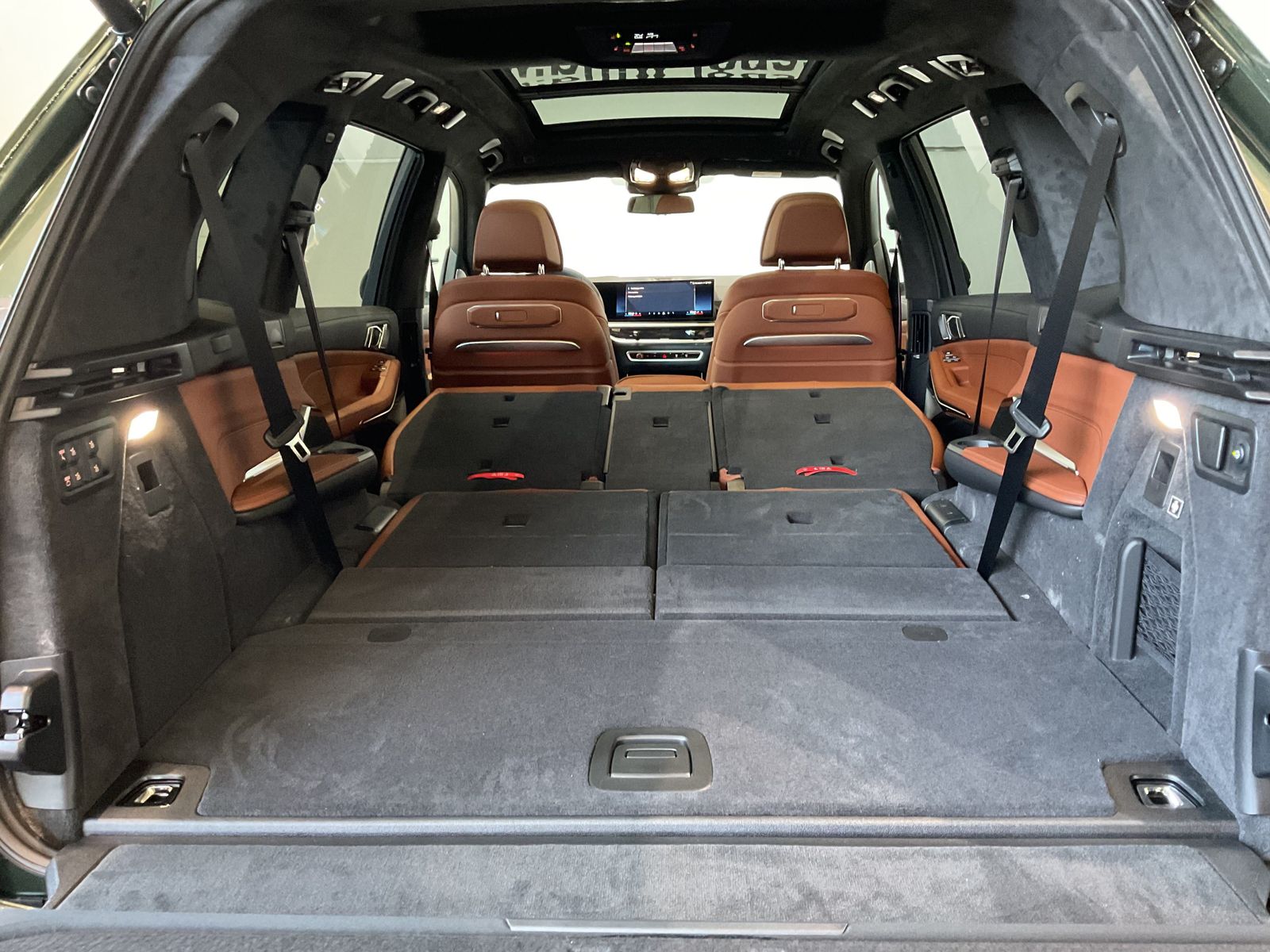 Fahrzeugabbildung BMW X7 M60i Sonderlackierung | Sitzbelüftg | Bower &
