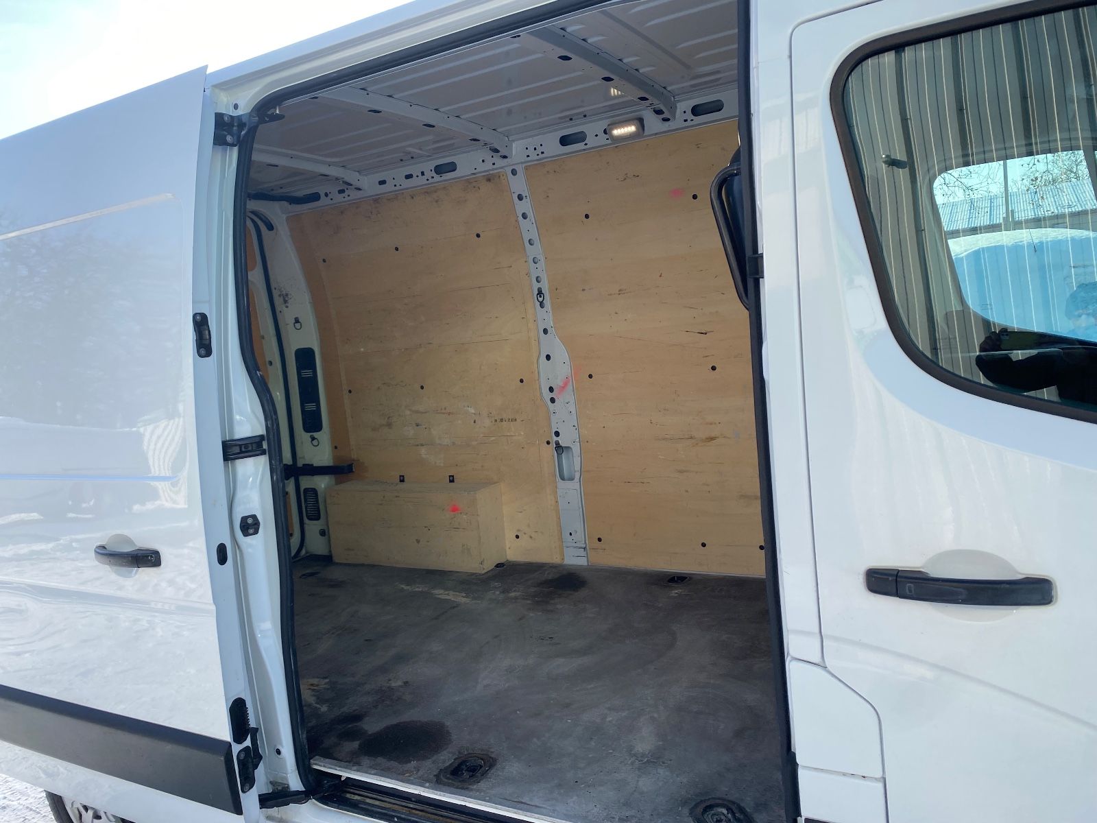 Fahrzeugabbildung Renault Master III Kasten L2H2 HKa 3,5 Komfort,56302KM