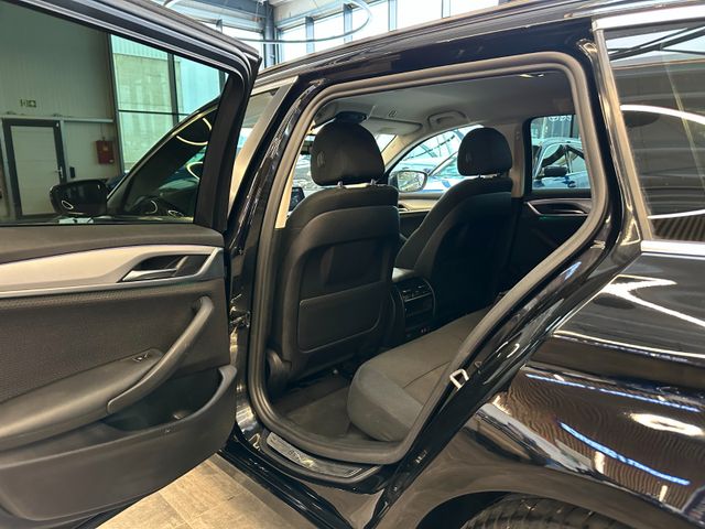 MYAUTOCENTER – Gebraucht- und Jahreswagen mit Werkstattservice in Pfaffenhofen BMW 530d Touring xDrive *KAM*NAVI*LIVECOCKPIT*LED*