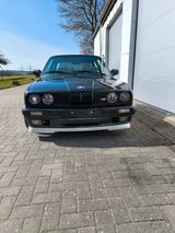 BMW 318 is