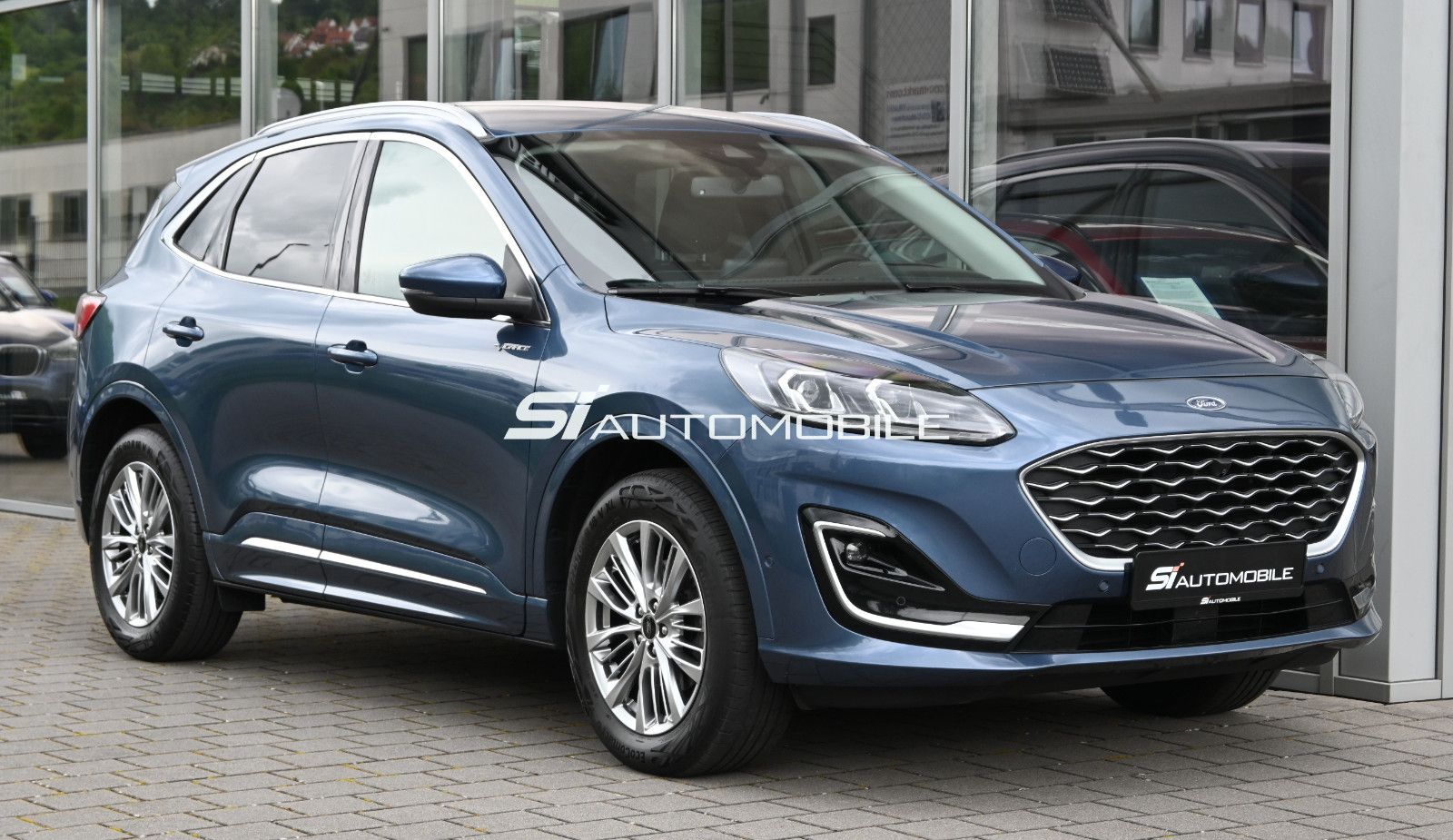Fahrzeugabbildung Ford Kuga 2.0 D Aut. 4WD VIGNALE °ACC°HEAD-UP°STANDHZ