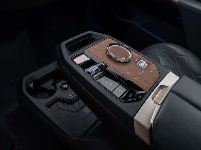 Foto Nummer 21: BMW iX