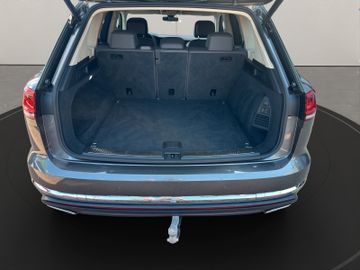 Volkswagen Touareg - 9