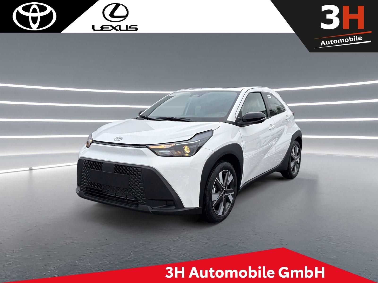 Toyota AYGO X 1.5 l Active CVT