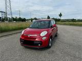 Fiat 500L Lounge - Fiat 500L mit Benzin-Antrieb: Rot