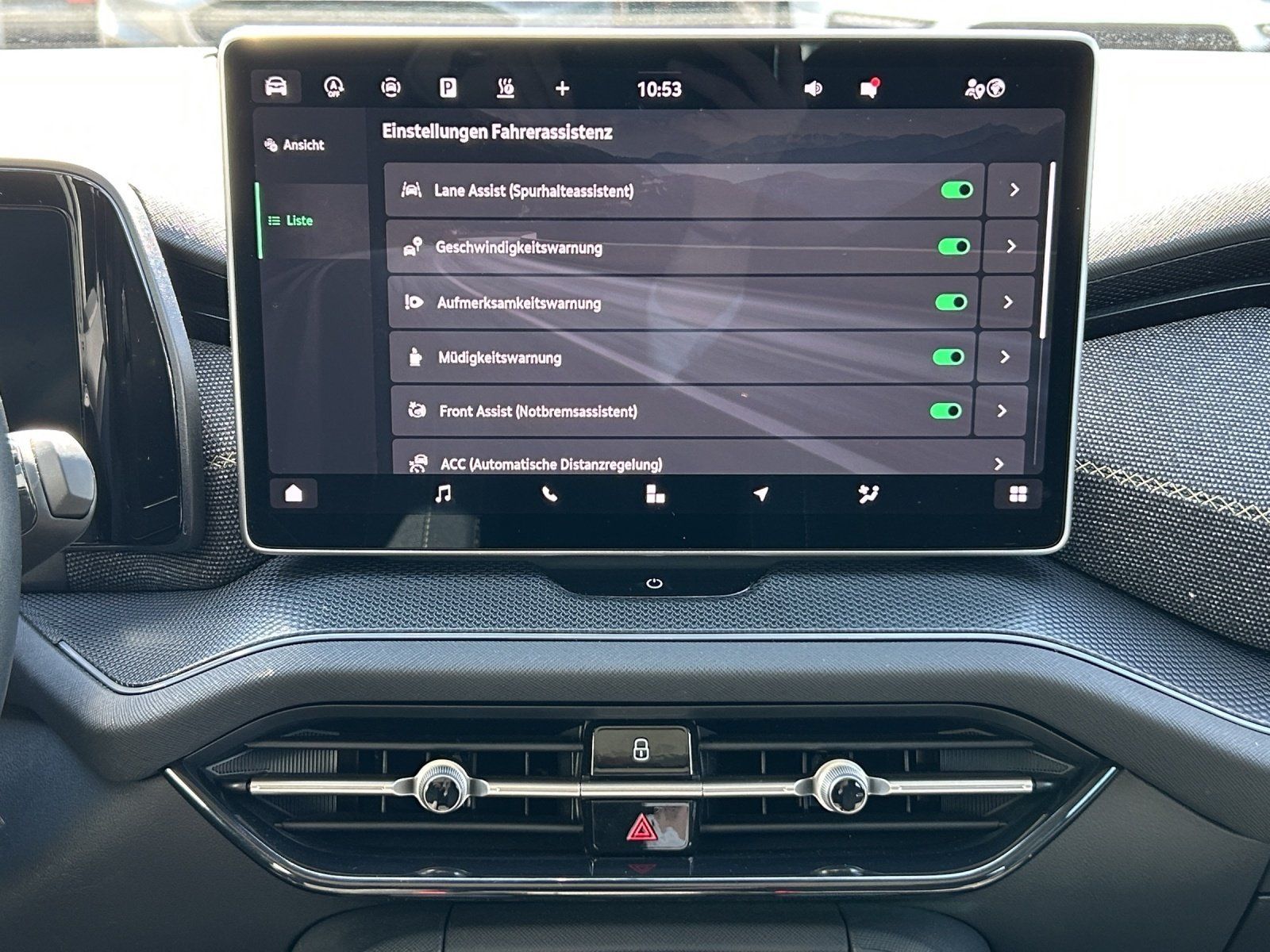Fahrzeugabbildung SKODA Kodiaq 2.0 TDI 4x4 Selection/AHK/PANO-DACH/CAM/