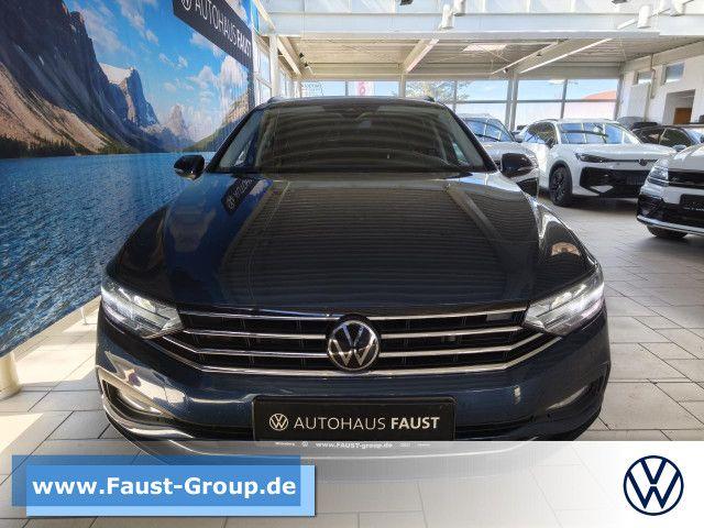 Volkswagen Passat Variant Business DSG Standhzg. AHK Navi