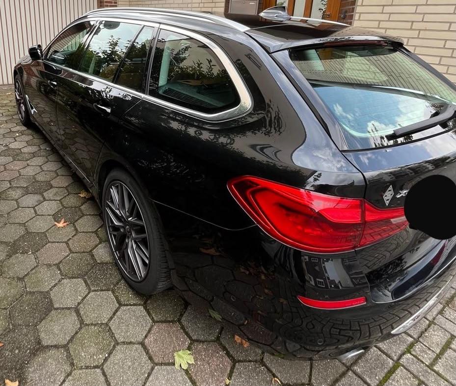 BMW 530d xDrive Touring A -
