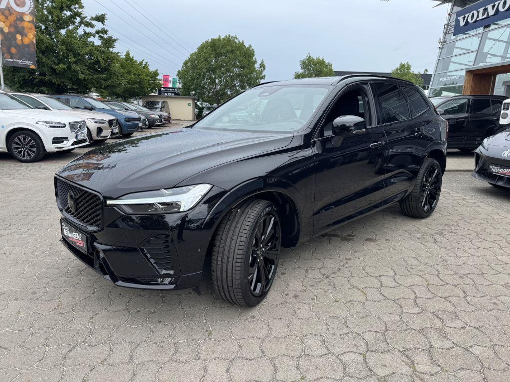 Fahrzeugabbildung Volvo XC60 B5 B AWD Plus Black Edition+Pano+LichtPak