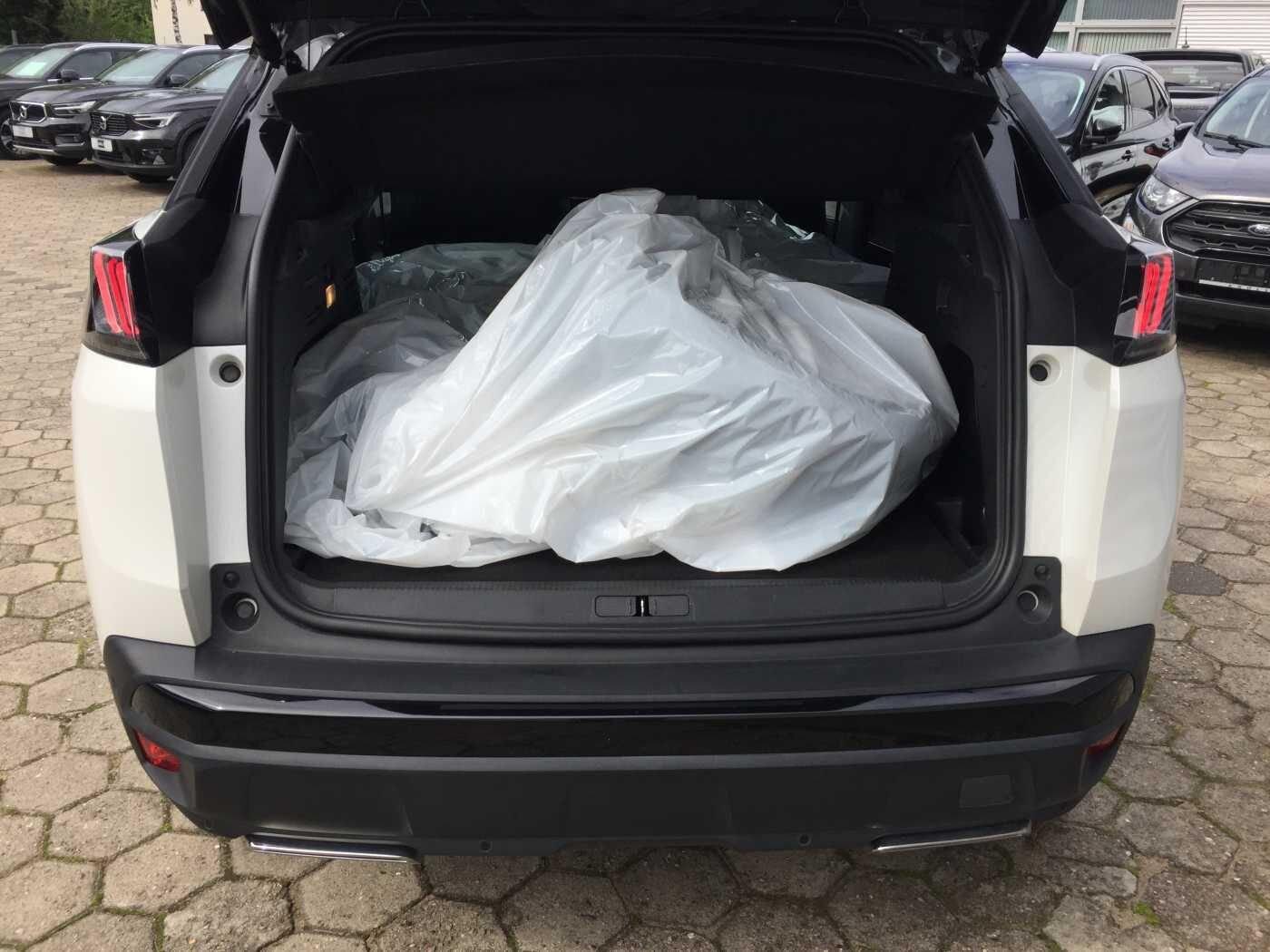 Peugeot 3008 GT AUTOMATIK, BLIS, LED, R-Kamera uvm.