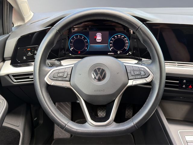 Golf VIII 1.0 eTSI Life DSG NAVI ACC STANDHZ LED
