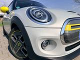 MINI COOPER SE Mini 3T. Trim S 1.Hand*Klimaaut.*Navi - MINI Cooper SE Trim-M