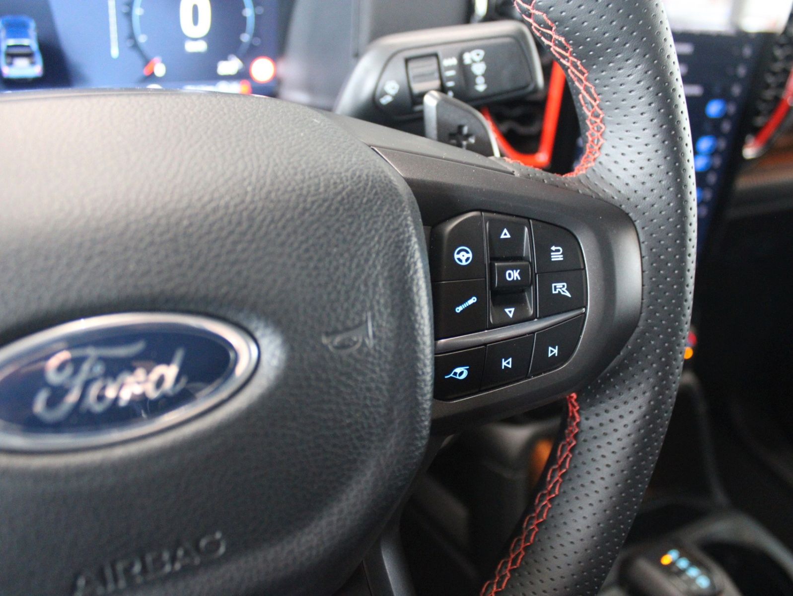 Fahrzeugabbildung Ford Raptor 3.0 EB DoKa AHK RAPTOR PAKET ACC 360°CAM