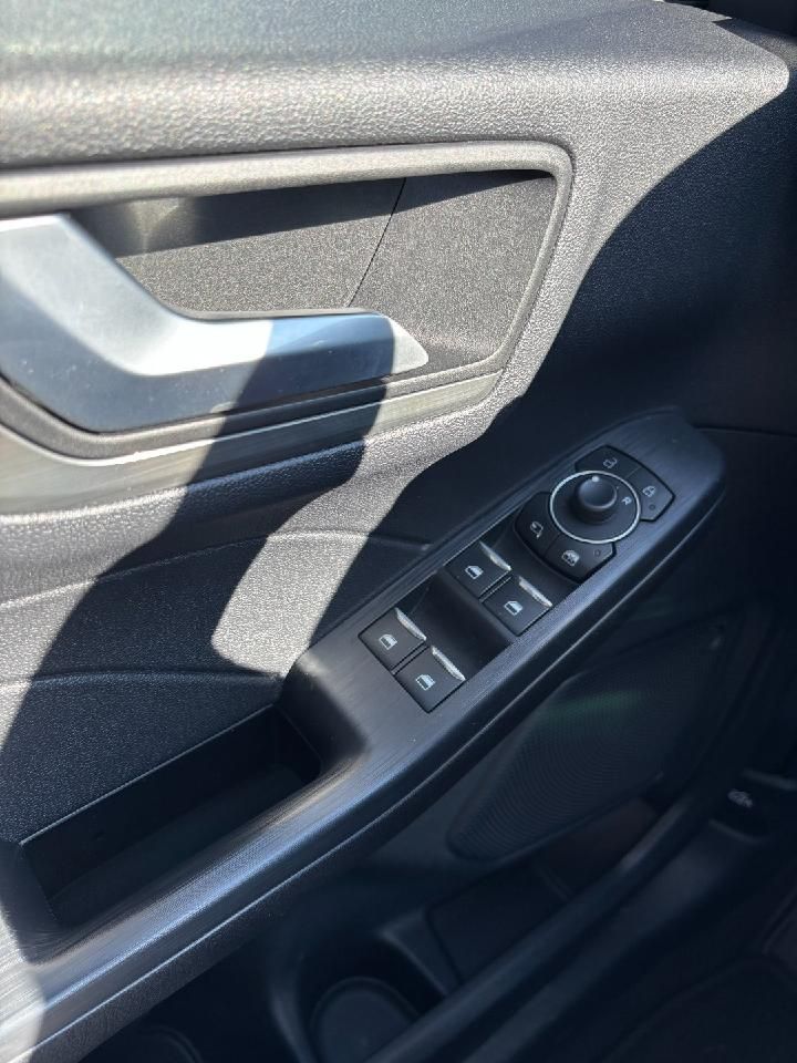 Fahrzeugabbildung Ford Kuga Titanium