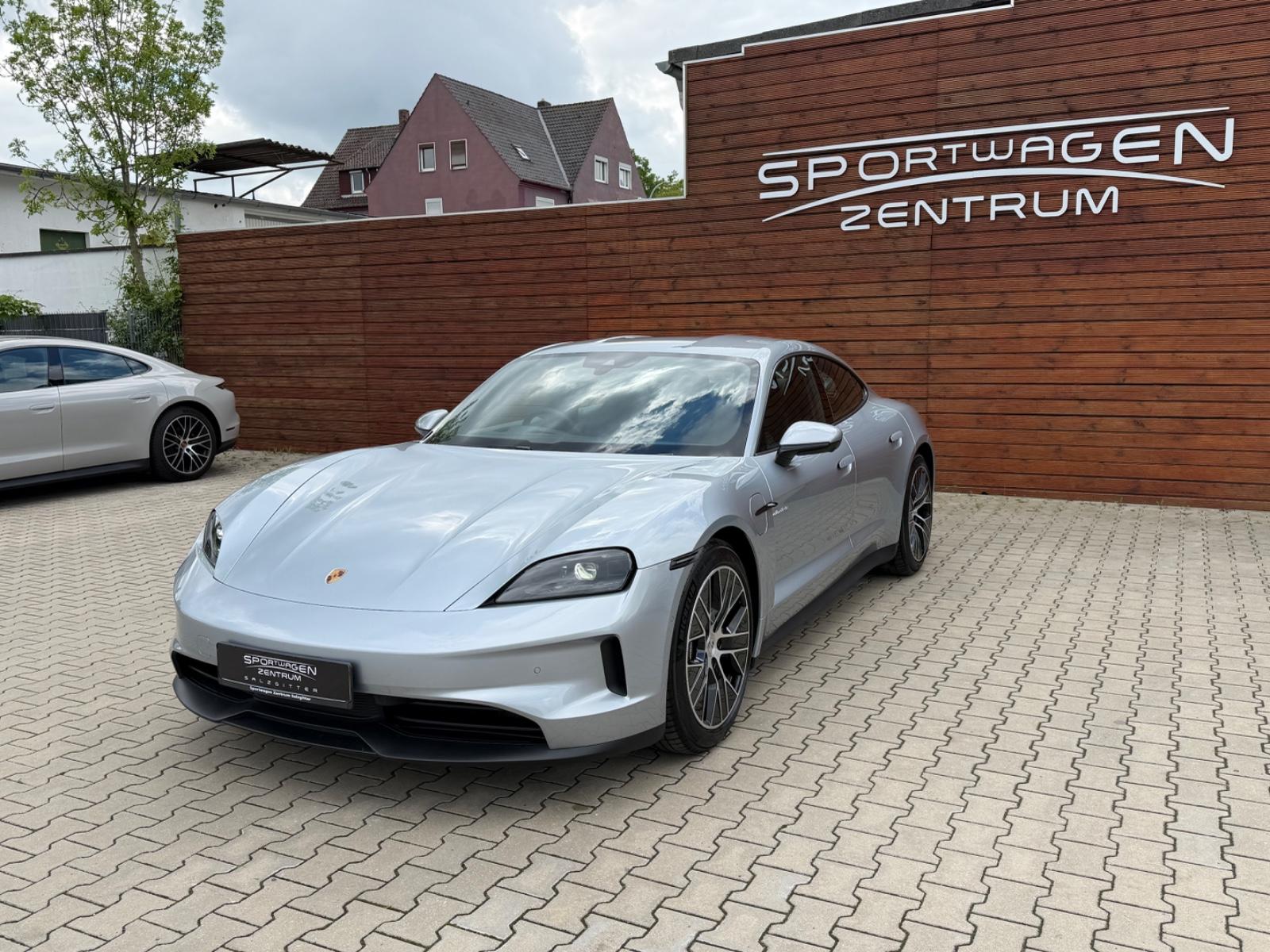Porsche Taycan /RHD/SHZ/MEM/CAM/BOSE/TEMP/E-SOUND