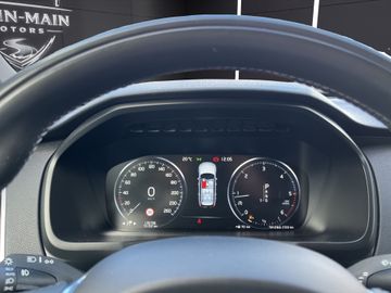 Volvo XC90 - 11