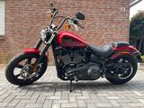 Harley-Davidson Street Bob FXBBS 114 mit J&H - Harley-Davidson Street Bob 114 (FXBBS)