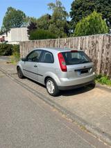 Ford Fiesta 1,3 44 kW  Tüv bis 10/26 - Ford Fiesta aus 2004: 1.4