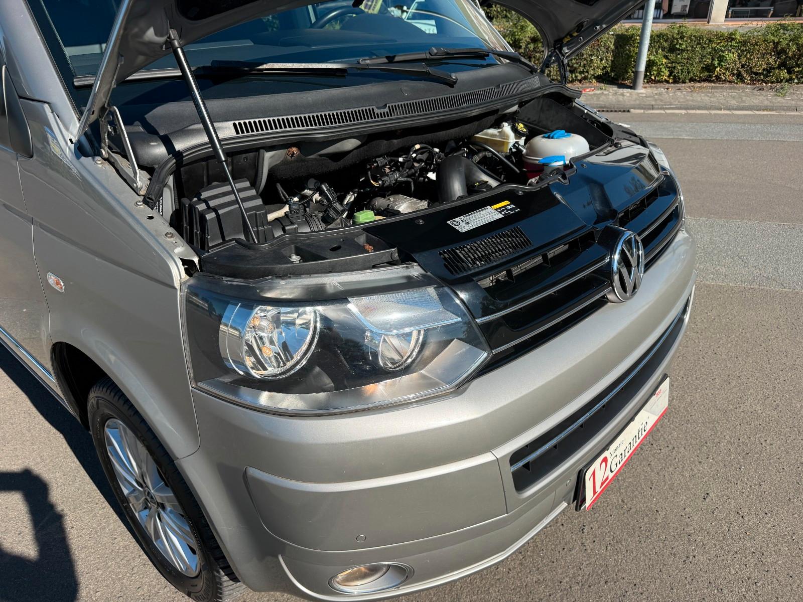 Volkswagen T5 Multivan 2.0 TDi Multivan Highline Automatik