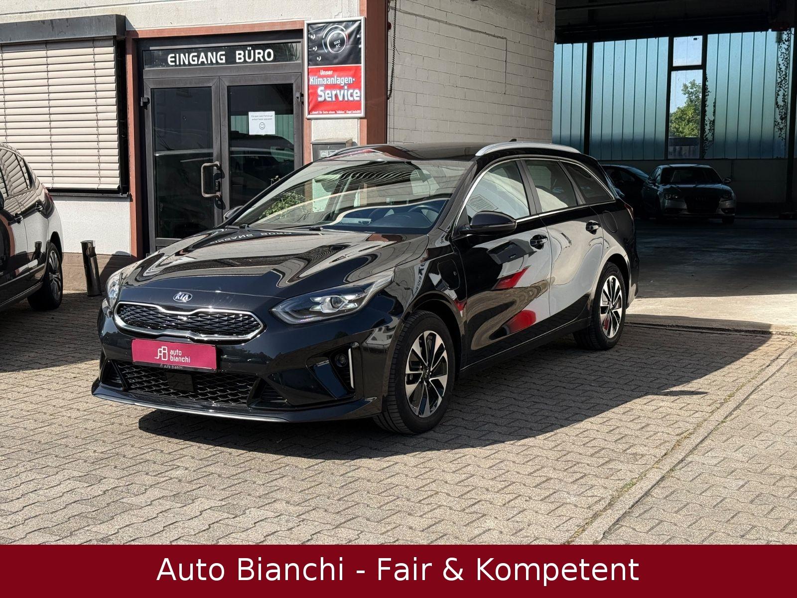 Kia Ceed SW Spirit | CarPlay | Cam | ACC | LED | Nav