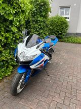 Suzuki GSXR 600 - Offers matching your search criteria