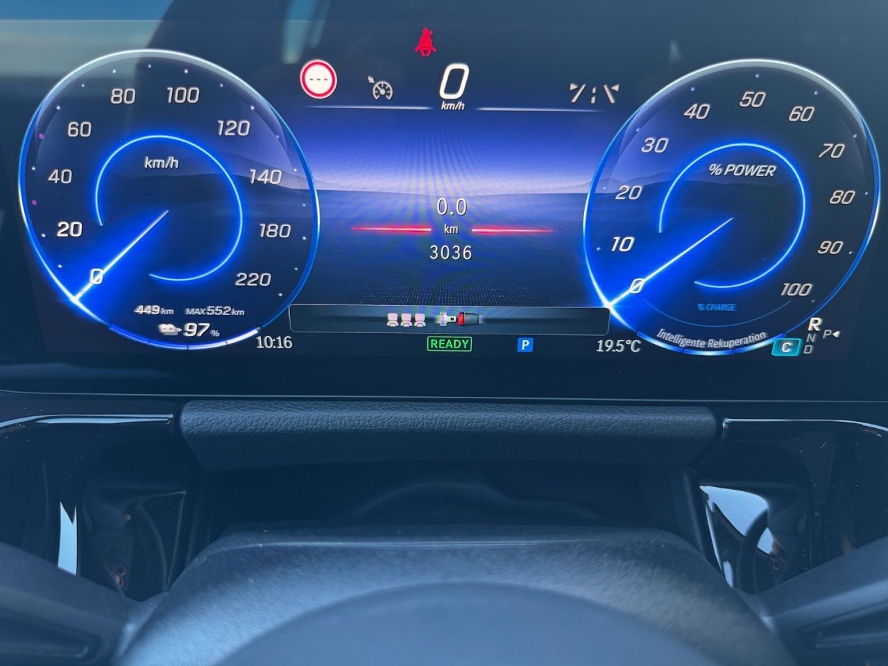 Fahrzeugabbildung Mercedes-Benz EQA 250+ BONUS+PROGR.+MEMORY+VERKZ.ASS+LHZG+CARP