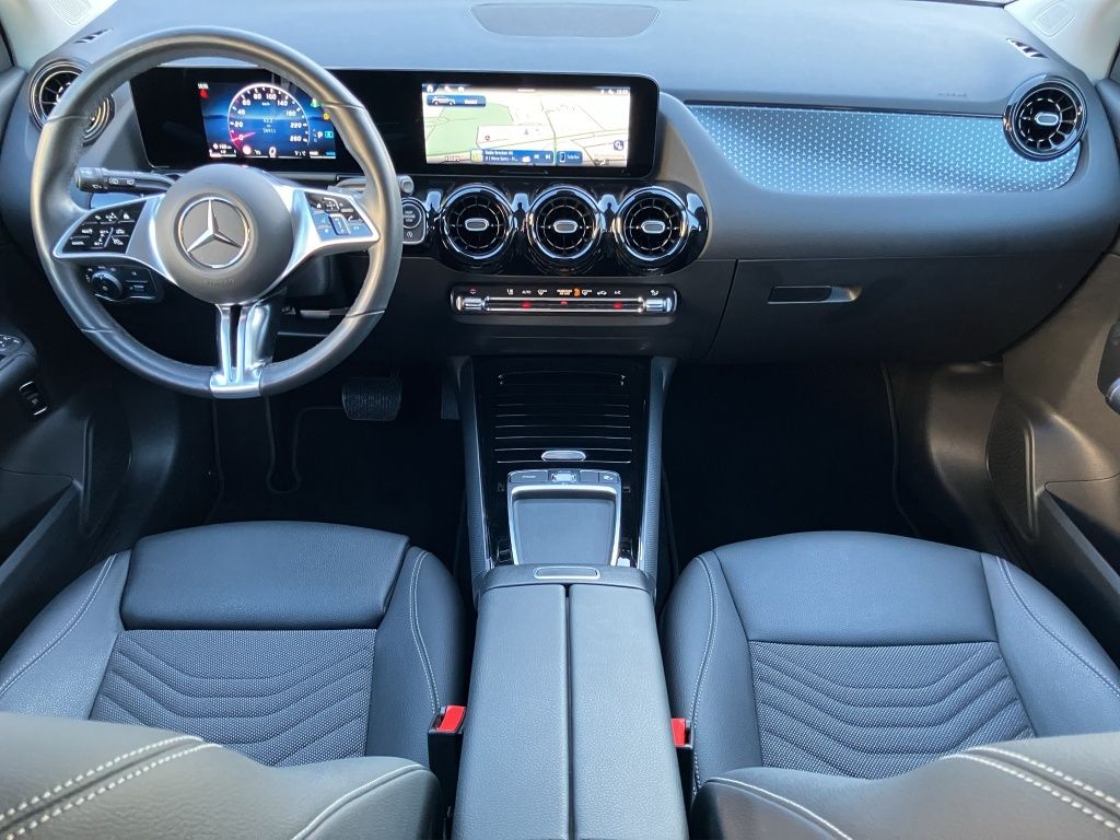Fahrzeugabbildung Mercedes-Benz GLA 180 LED*AHK*NAVI*KAMERA*TOTWINKEL*DAB