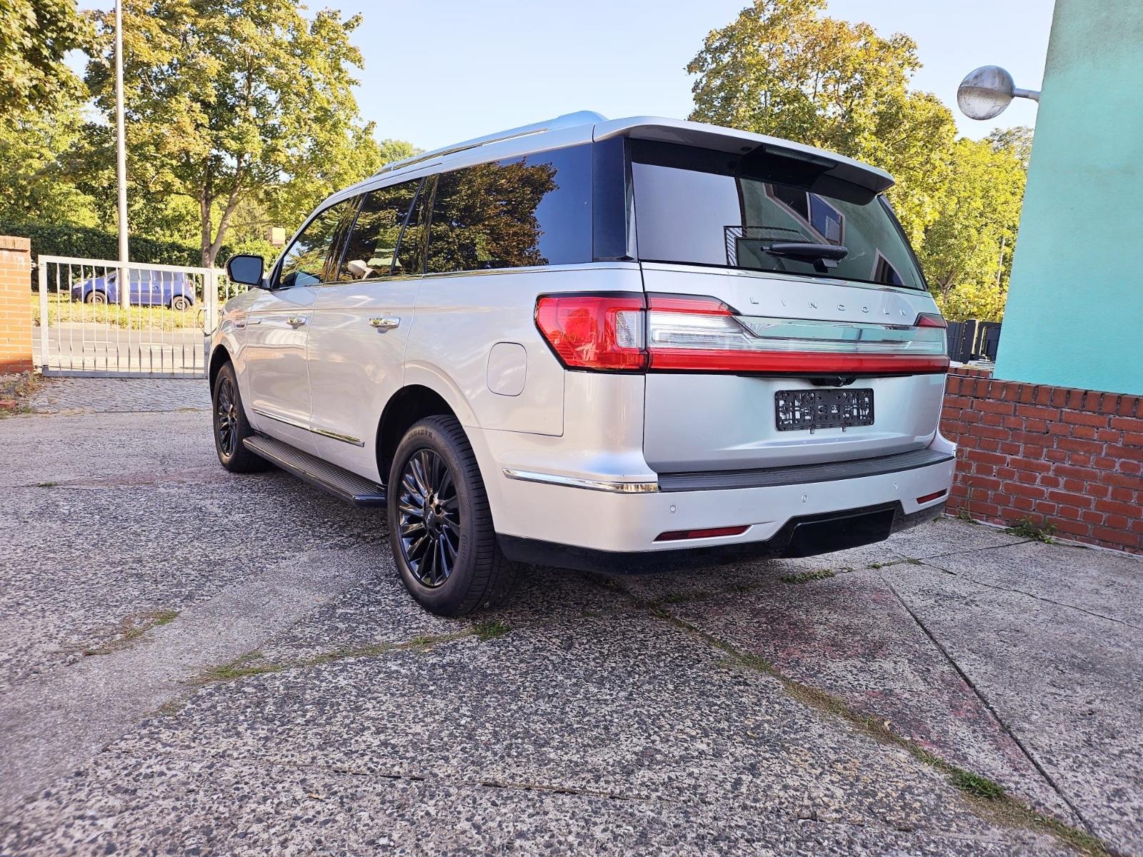 Lincoln Navigator 3.5 V6 7-Sitzer
