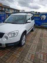 Skoda Yeti Family*PDC*Tempomat - gebrauchte Skoda Yeti aus dem Jahr 2012