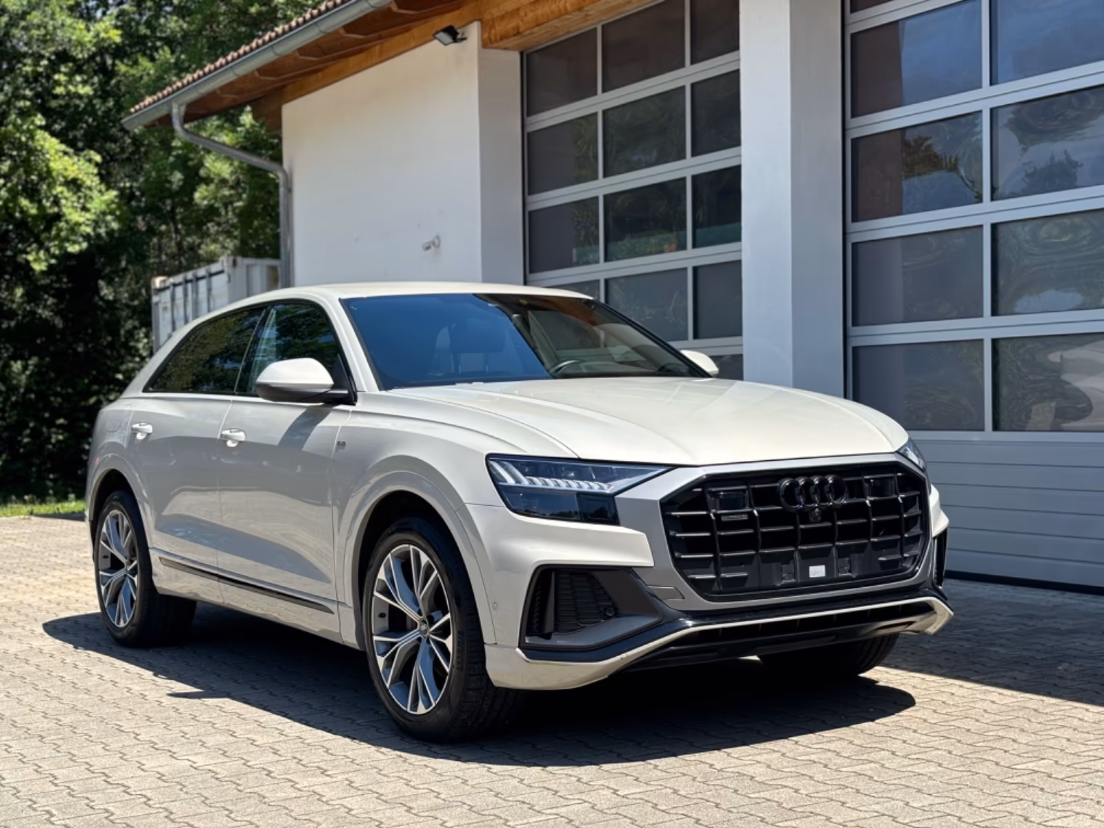 Audi Q8 50 TDI quattro S-Line Matrix Siambeige