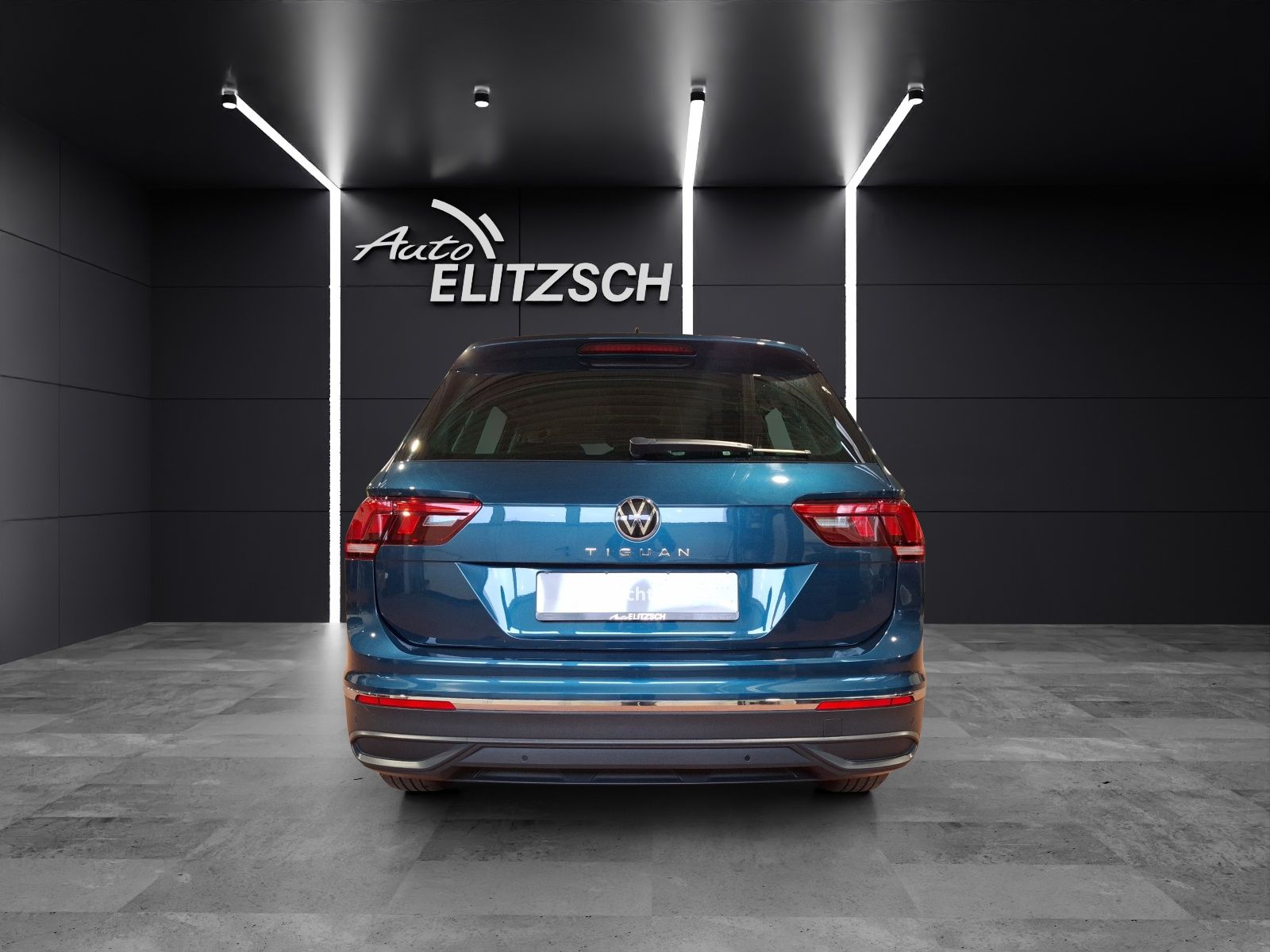 Fahrzeugabbildung Volkswagen Tiguan TSI DSG LED AHK Navi ACC PDC SH