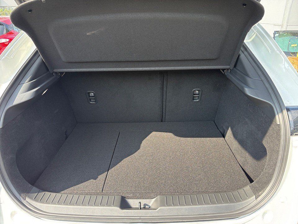 Fahrzeugabbildung Mazda CX-30 X 2.0i 186PS Exclusive