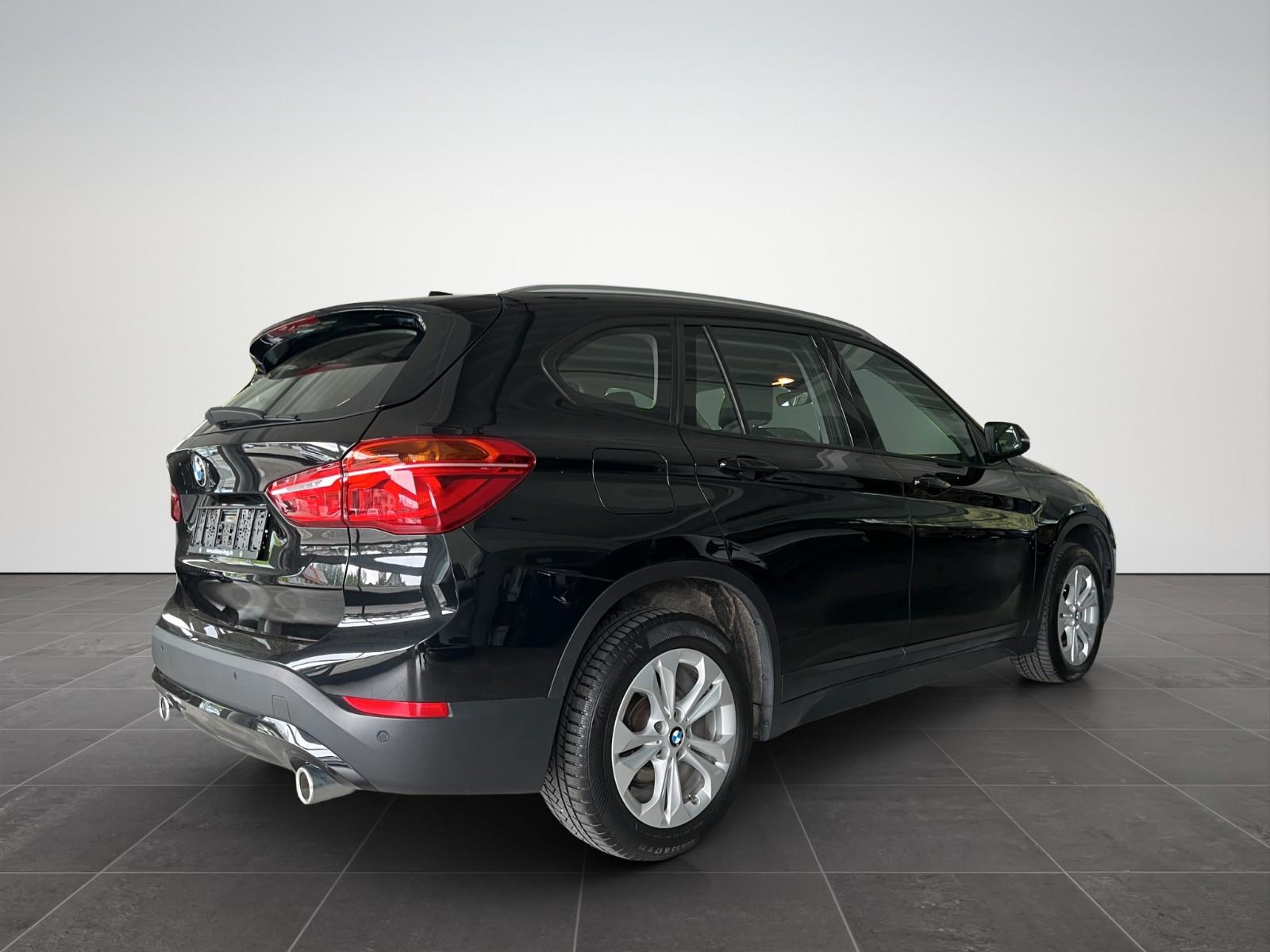 BMW X1 sDrive 18d Advantage /NAVI/SHZ/PCD V+H/