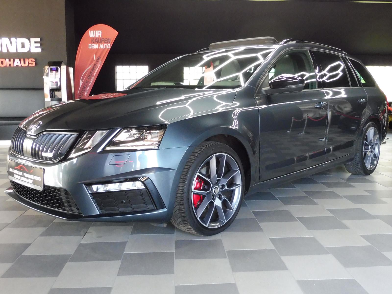 Skoda Octavia Combi RS Black-Ed/DSG/PANO/AHK/CANTON