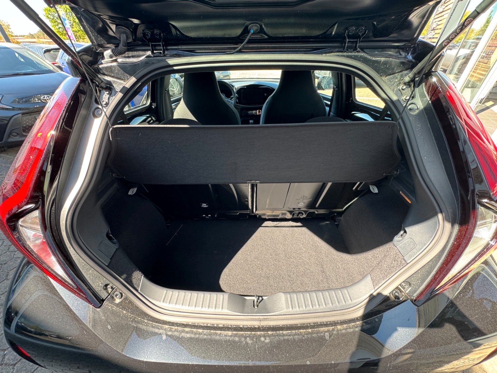 Toyota Aygo (X) - Bild 9