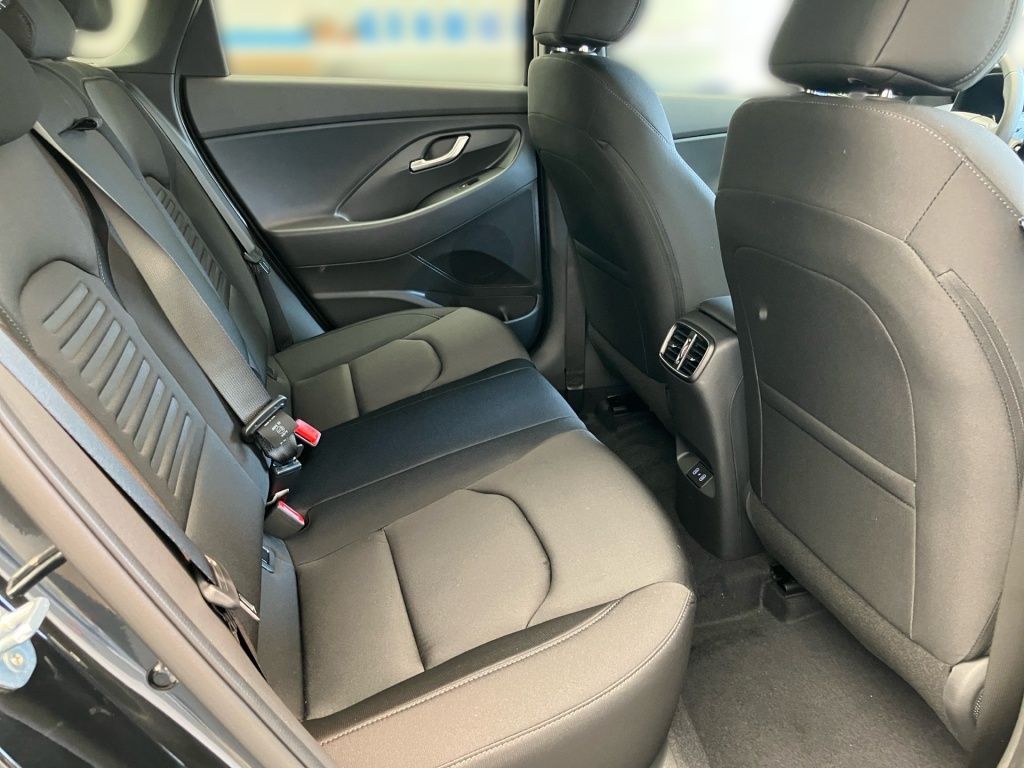 Fahrzeugabbildung Hyundai i30 1.6 T-GDI 7-DCT Trend 2xKlima ACC AUT Kam.
