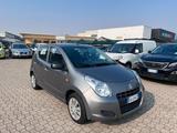 Suzuki Alto 1.0 VVT GLX - graue Suzuki Alto