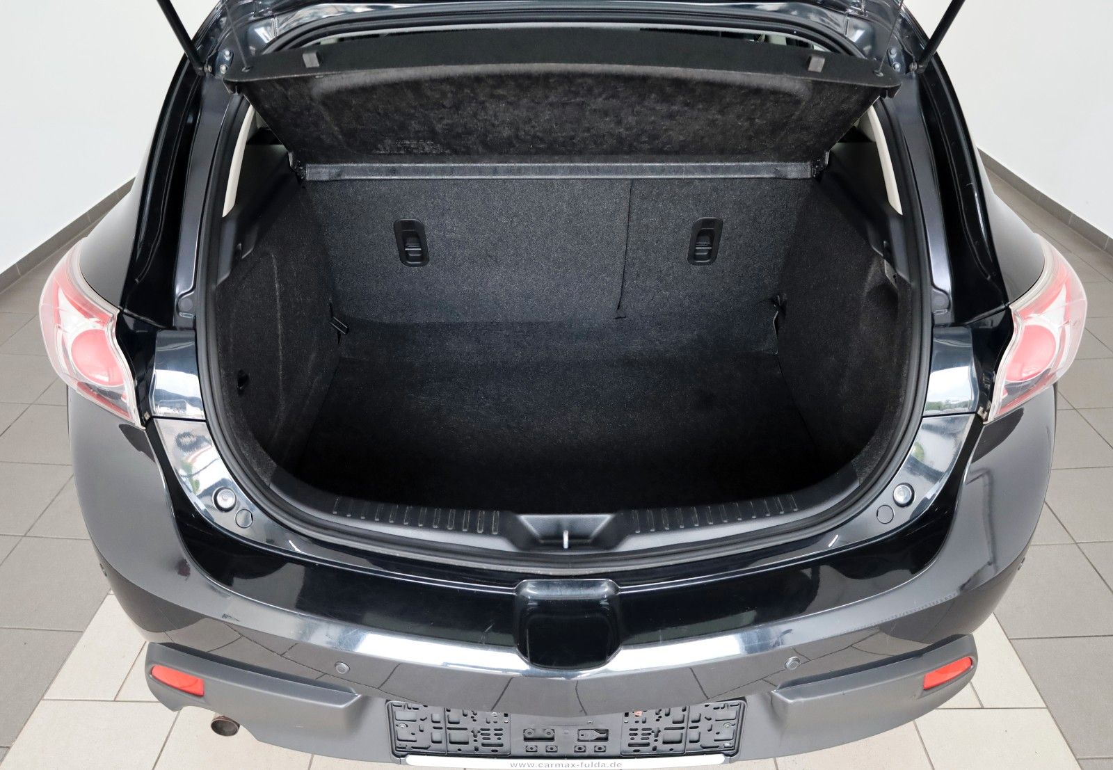 Fahrzeugabbildung Mazda 3 Lim. High-Line Climatronic,SH,PDC,Allwetter