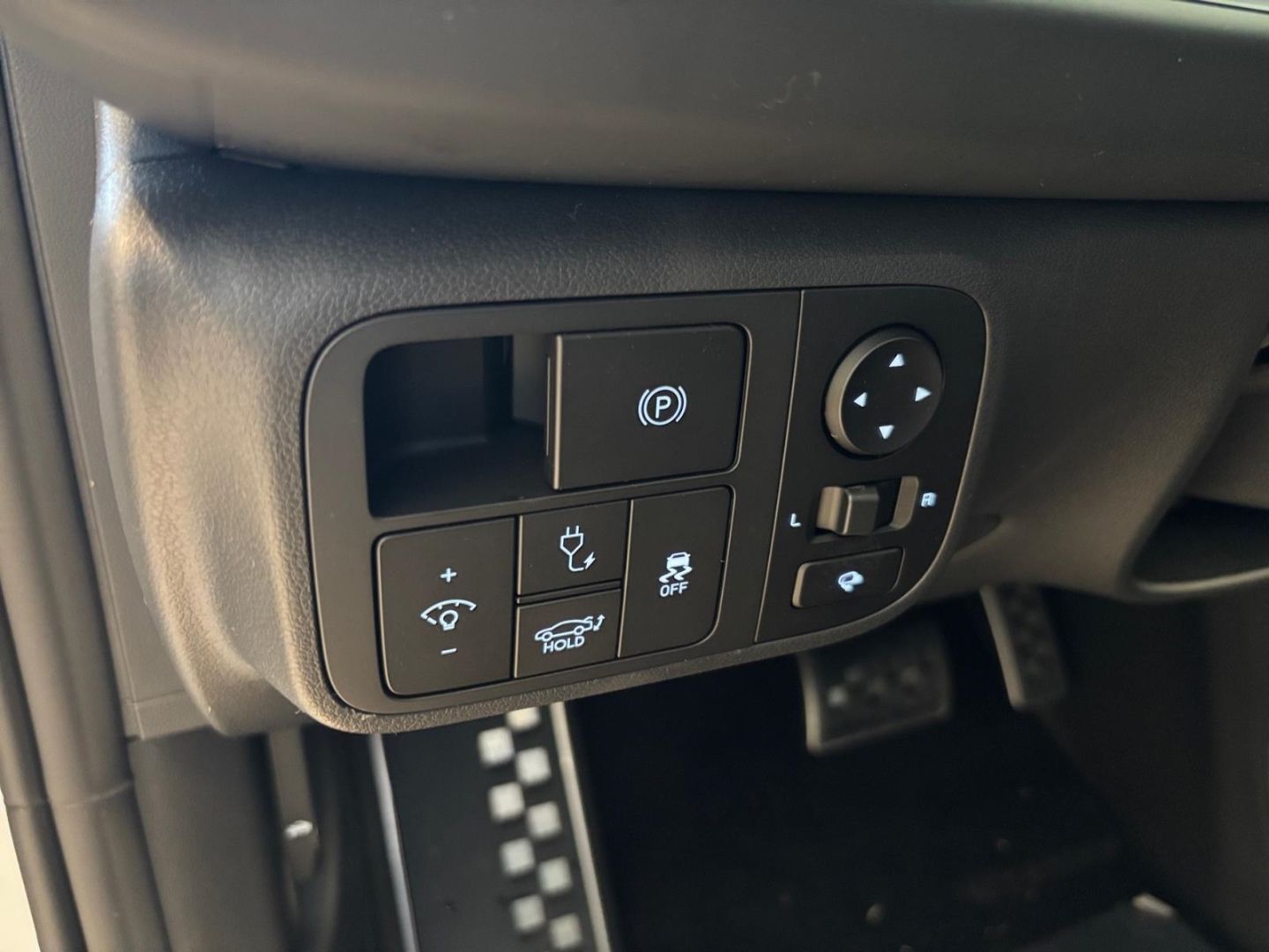 Hyundai IONIQ 6 – Bild 18