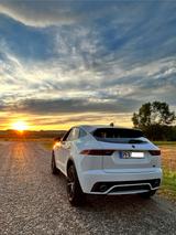Jaguar E-Pace D240 R-DYNAMIC S 4WD Auto R-DYNAMIC S - : Auto24